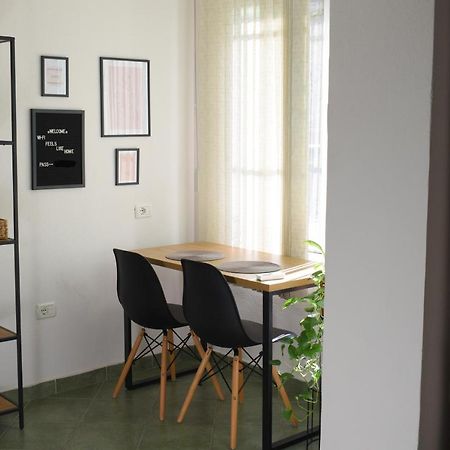 Feels Like Home Studio Apartments - Flh Albania Тирана Екстер'єр фото