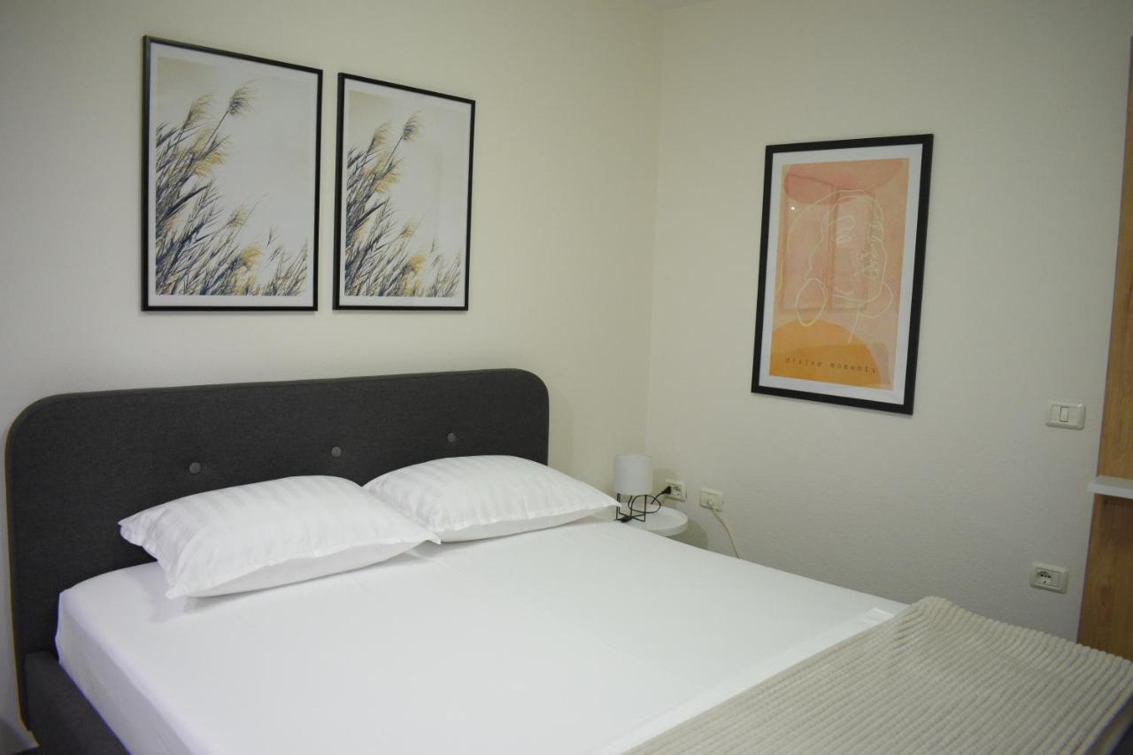 Feels Like Home Studio Apartments - Flh Albania Тирана Екстер'єр фото