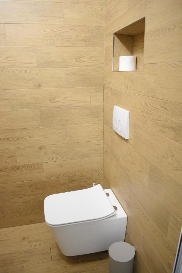Feels Like Home Studio Apartments - Flh Albania Тирана Екстер'єр фото