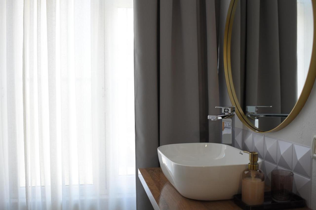 Feels Like Home Studio Apartments - Flh Albania Тирана Екстер'єр фото