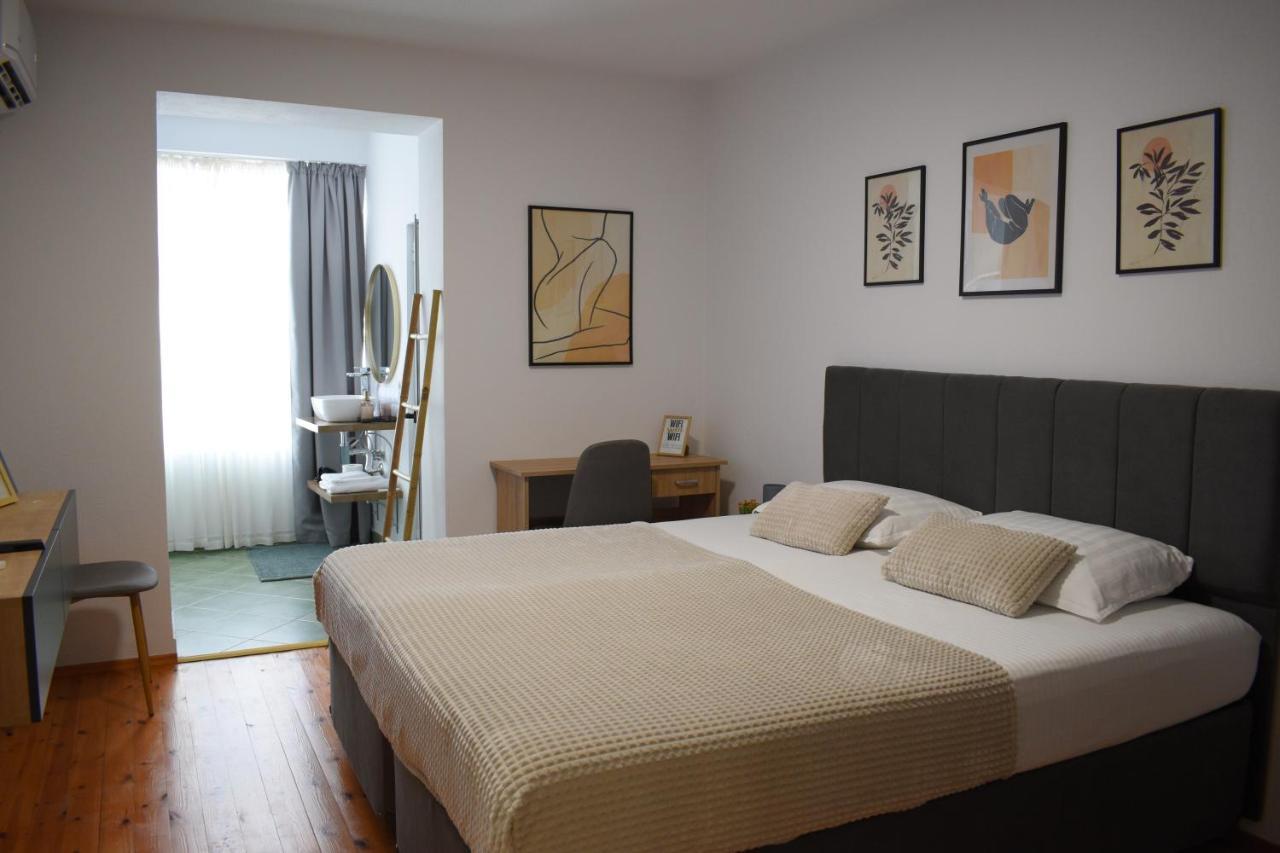 Feels Like Home Studio Apartments - Flh Albania Тирана Екстер'єр фото
